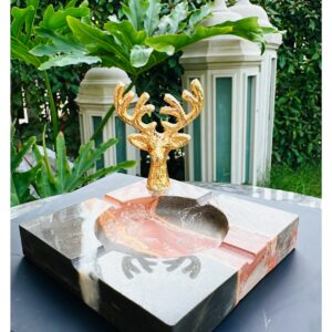 SCULPTURAL Marble catchall, pocket emptier